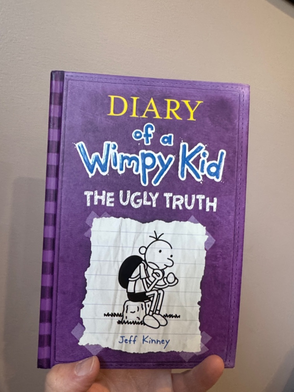 Diary of a Wimpy Kid: The Ugly Truth - Purple Kids Book by
